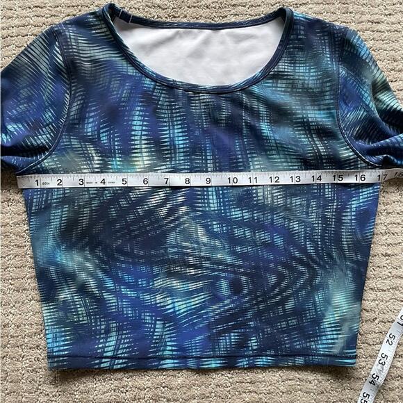 Lululemon Wunder Under Train Cropped Long Sleeve Shirt *Foil Size M - Picture 6 of 9